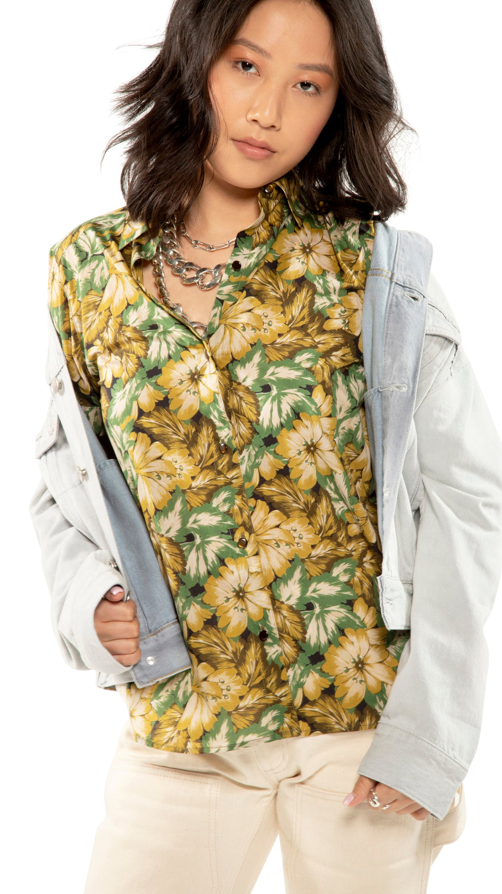 Camisa Floral de Manga Curta