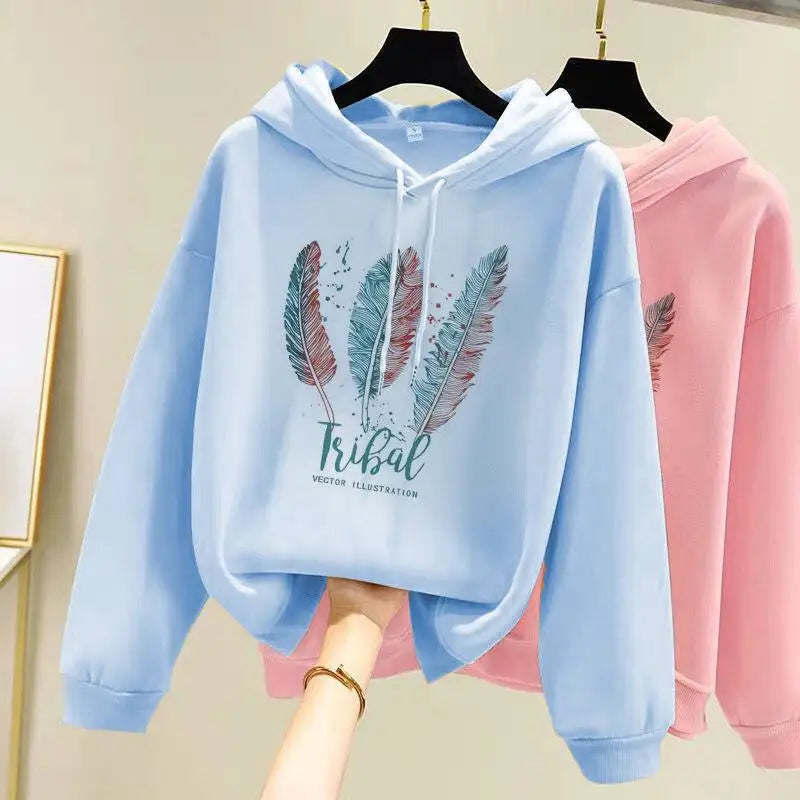 Moletom Feminino com Capuz Estampado de Penas
