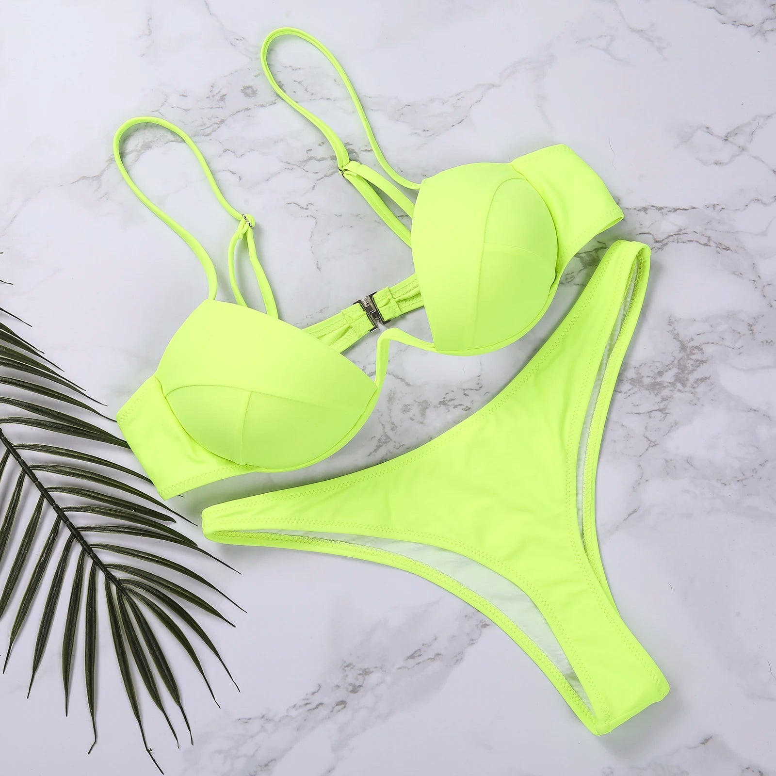 Conjunto de Biquíni Push-Up Sexy
