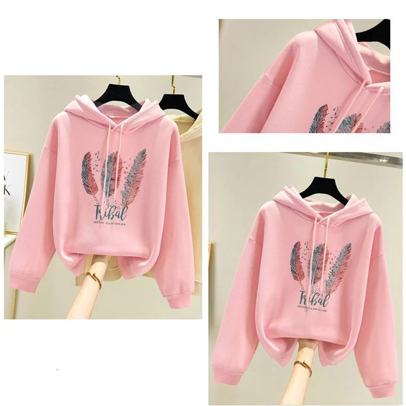 Moletom Feminino com Capuz Estampado de Penas