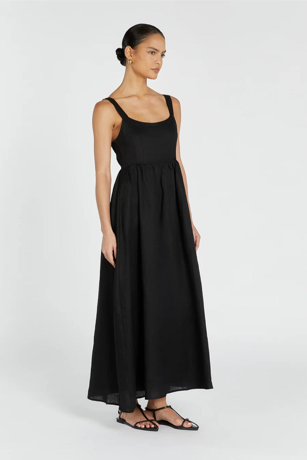 Vestido de Linho Preto