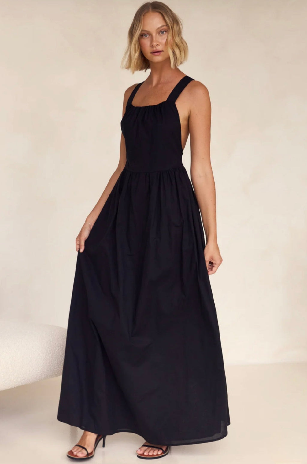 Vestido de Algodão Preto